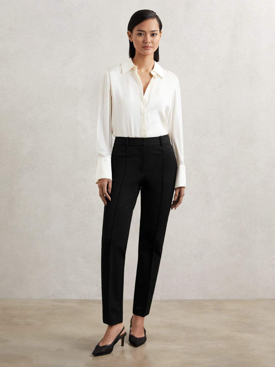 Pintuck Tapered Trousers Black | Women