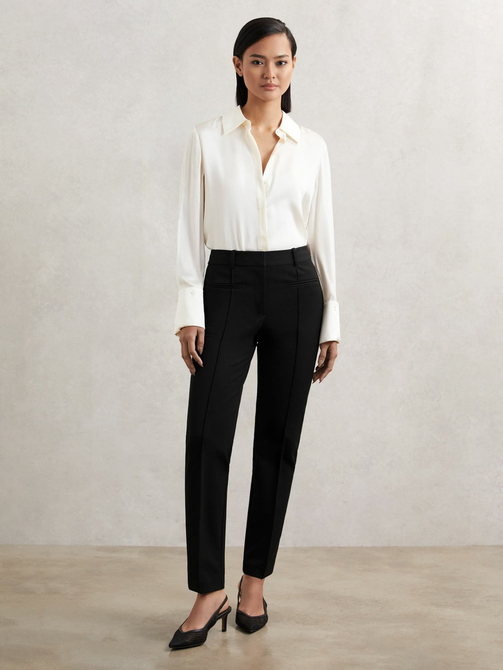 Pintuck Tapered Trousers Black | Women