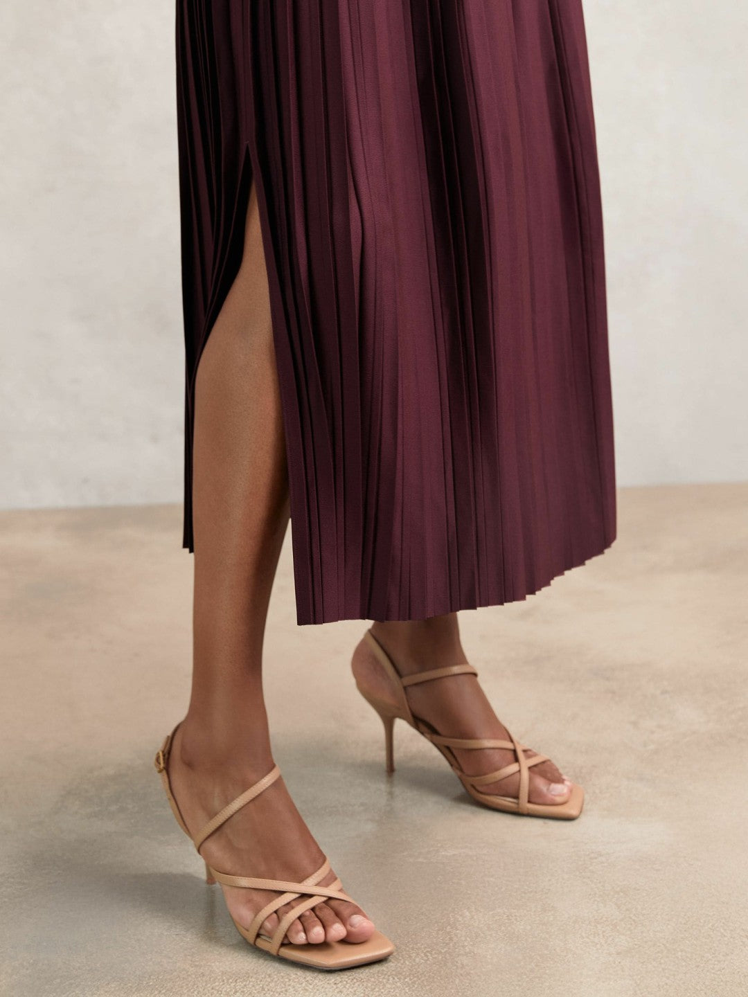 Pleated Midi Skirt Burgundy | Women