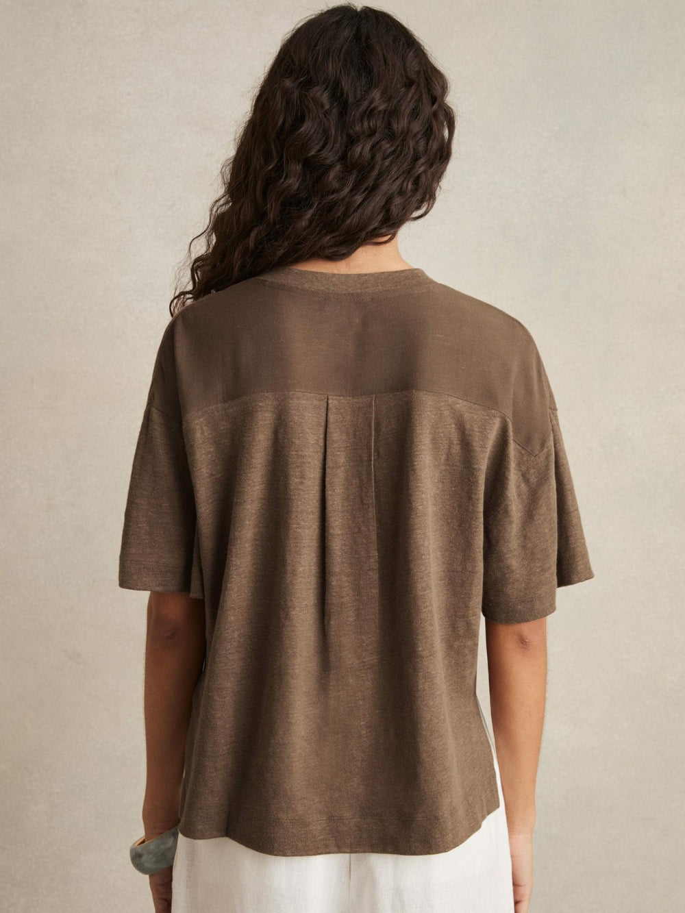 Linen V-Neck T-Shirt Brown | Women
