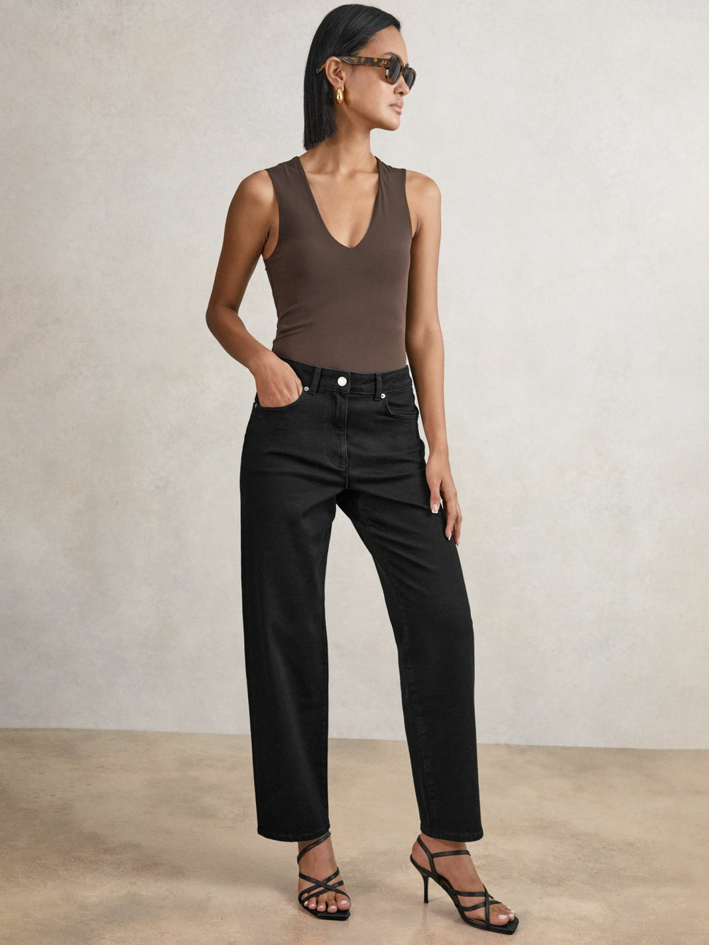 Petite Mid Rise Straight Leg Jeans Black | Women