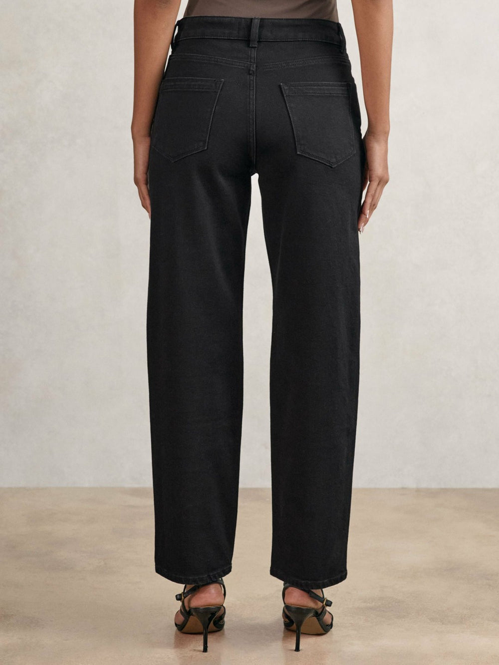 Petite Mid Rise Straight Leg Jeans Black | Women