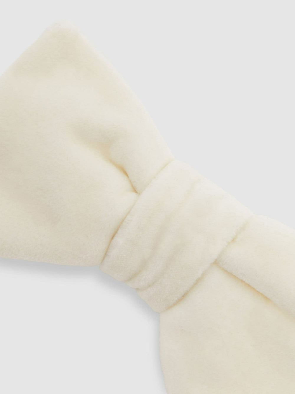 Velvet Bow Tie Ivory | Men