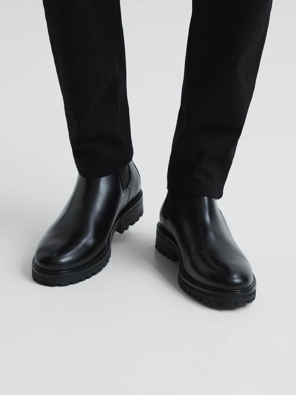 Leather Chelsea Boots Black | Men
