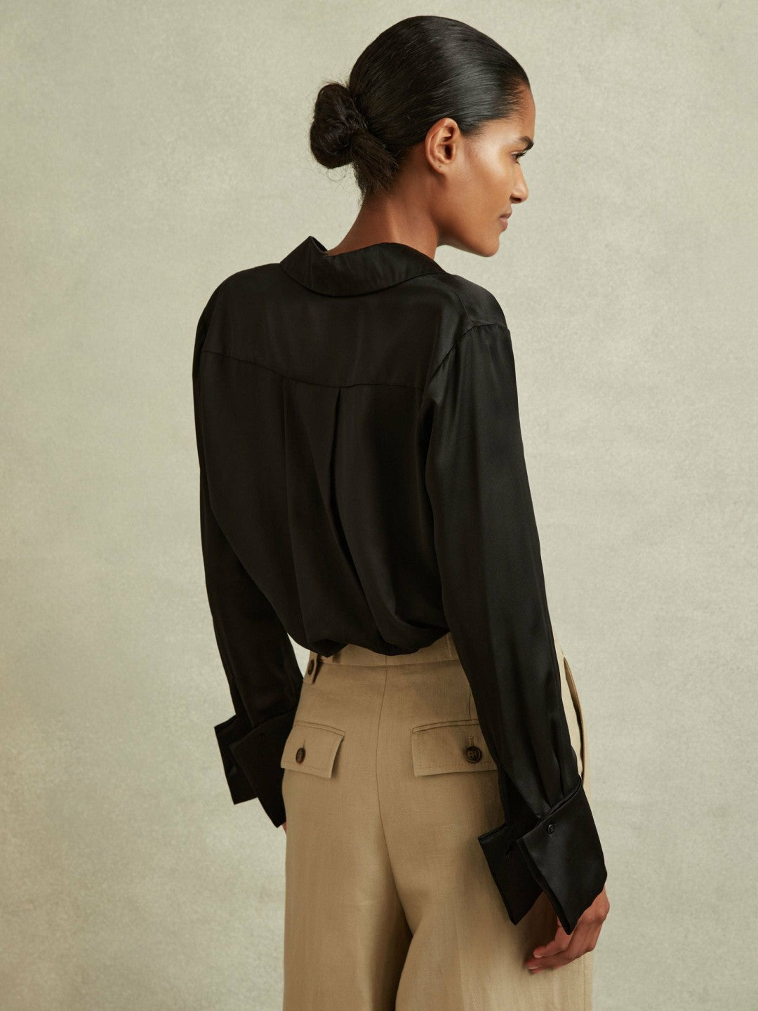 Silk Double-Cuff Button-Through Shirt Black | Women