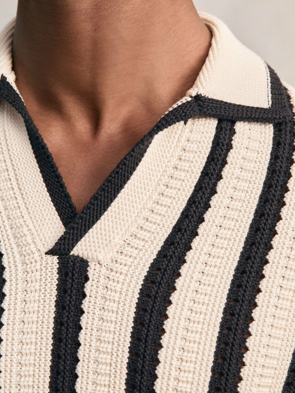 Cotton Blend Stripe Knit Polo Shirt Off White/Navy | Men