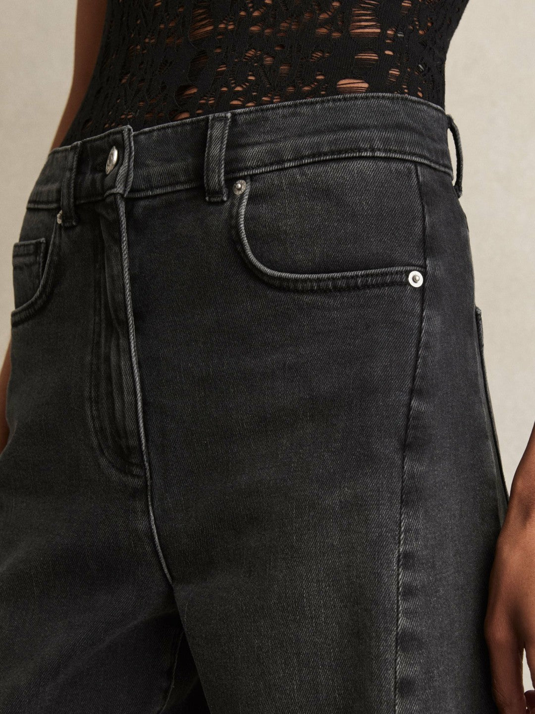 Petite Barrel-Leg Seam Jeans Washed Grey | Women