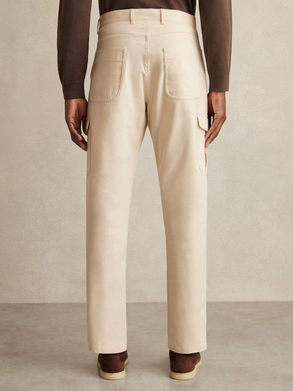 Cotton-Lyocell Cargo Trousers Light Stone | Men