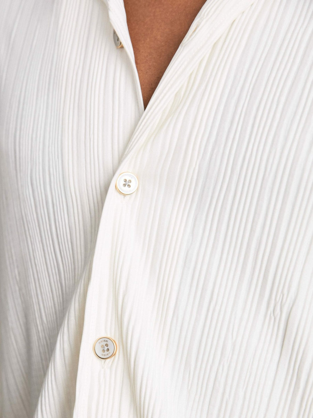 Plissé Cuban-Collar Long-Sleeve Shirt Off White | Men