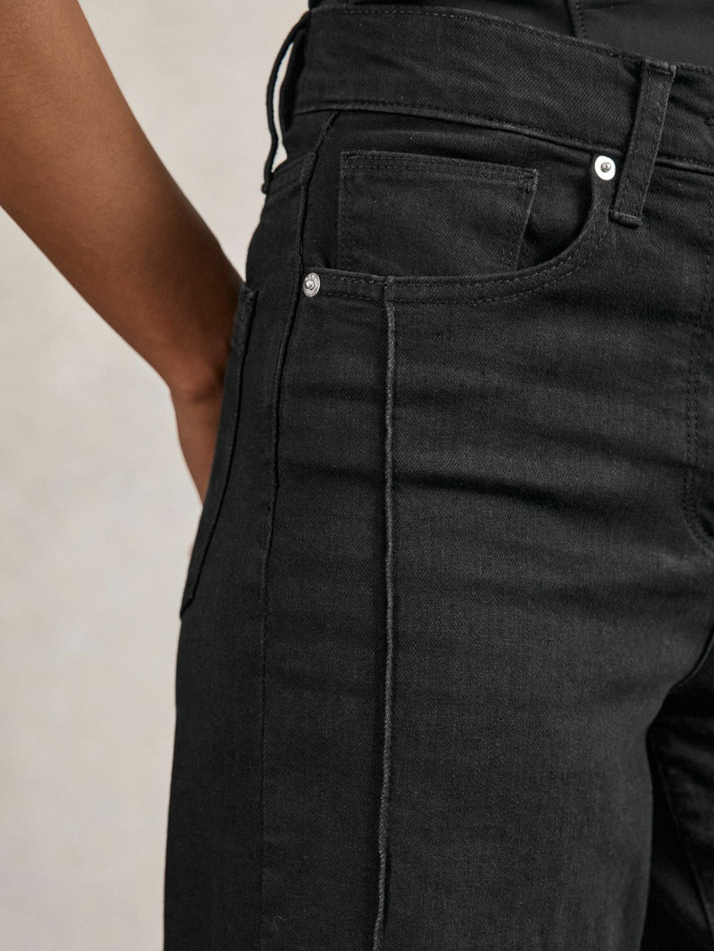 Petite Stretch-Cotton Wide-Leg Jeans Black | Women