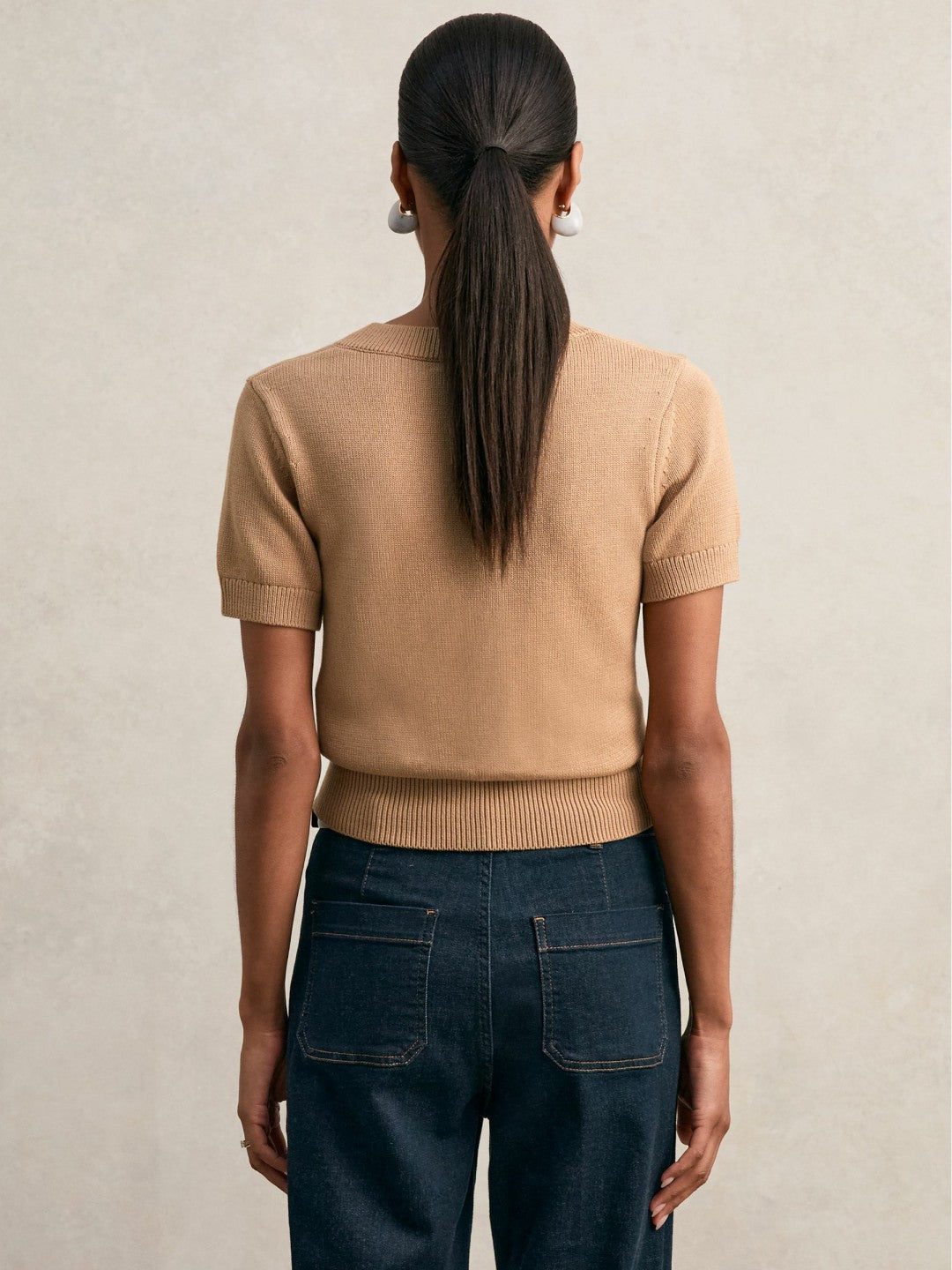 Cotton-Wool Knit V-Neck Top Camel | Women