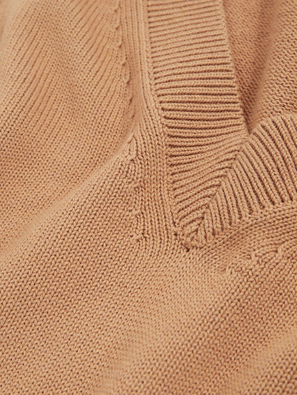 Cotton-Wool Knit V-Neck Top Camel | Women